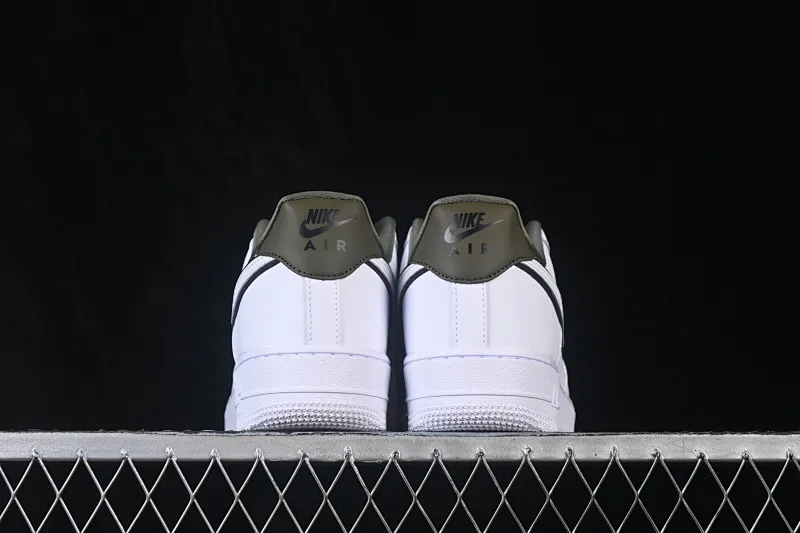 All categories Nk Air Force 1 Air Force series Nk Air Force 1 Low Air Force low-top Nike Air Force 1'07 Low Air Force 1 low-top casual sneakers IO4226-100